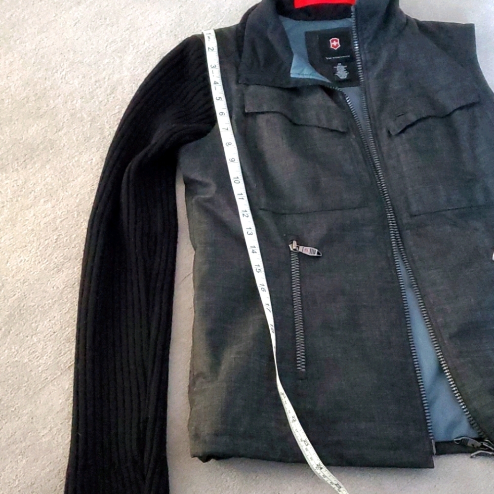 Victorinox jacket - Picture 11 of 12